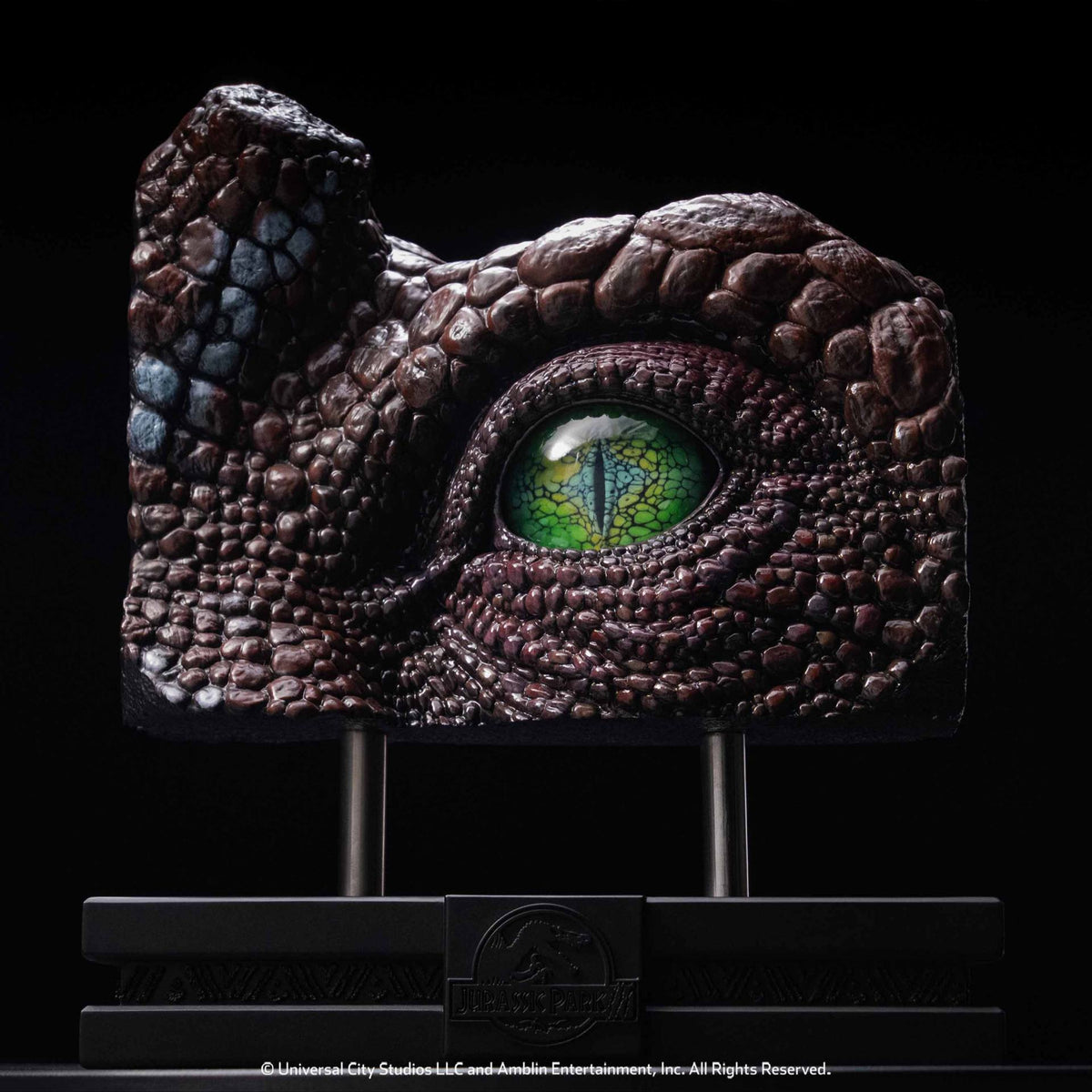 JURASSIC PARK 3 SPINOSAURUS EYE PROP REPRODUCTION