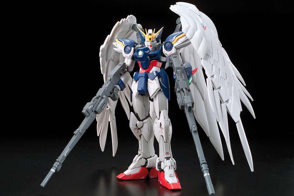 RG Gundam Wing Zero Custom EW 1/144 - Byggsats - Robotto