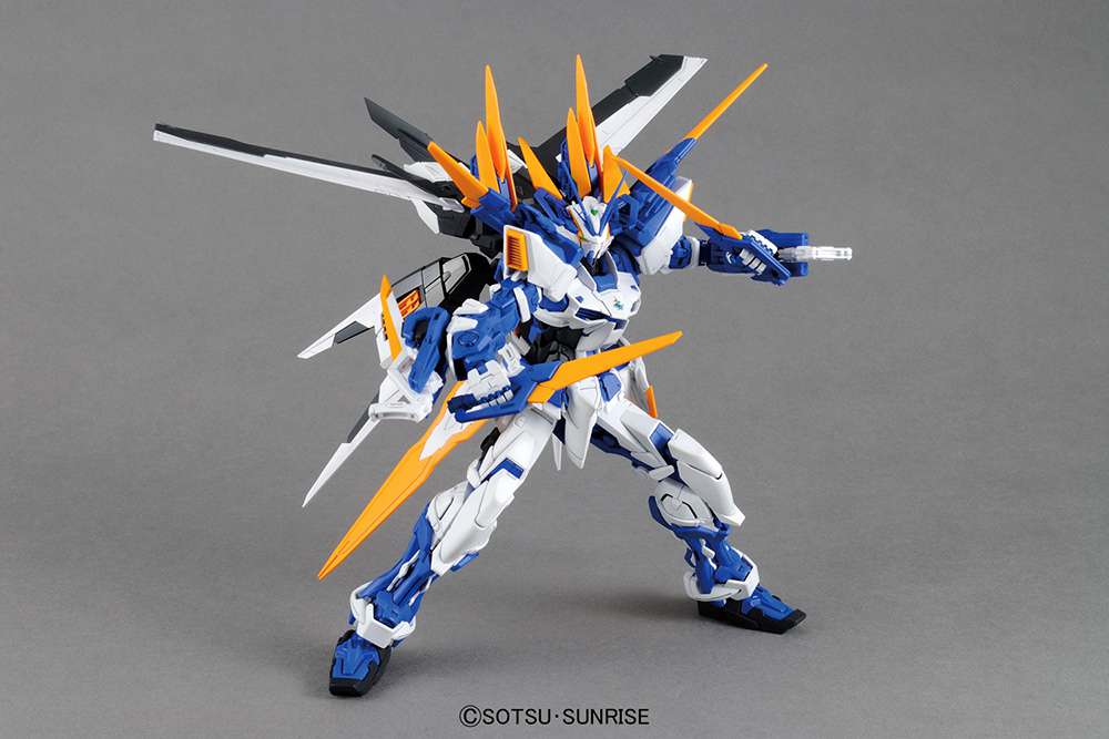 MG Gundam Astray Blue Frame D 1/100 - Modellbyggsats bandai model kit gunpla