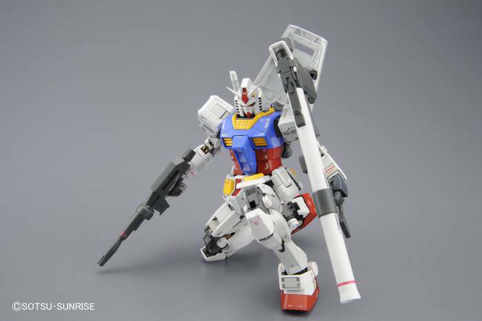 MG Gundam RX-78-2 Ver 3.0 1/100 - Professionell Modellbyggsats bandai model kit gunpla