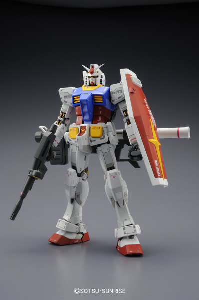 MG Gundam RX-78-2 Ver 3.0 1/100 - Professionell Modellbyggsats bandai model kit gunpla