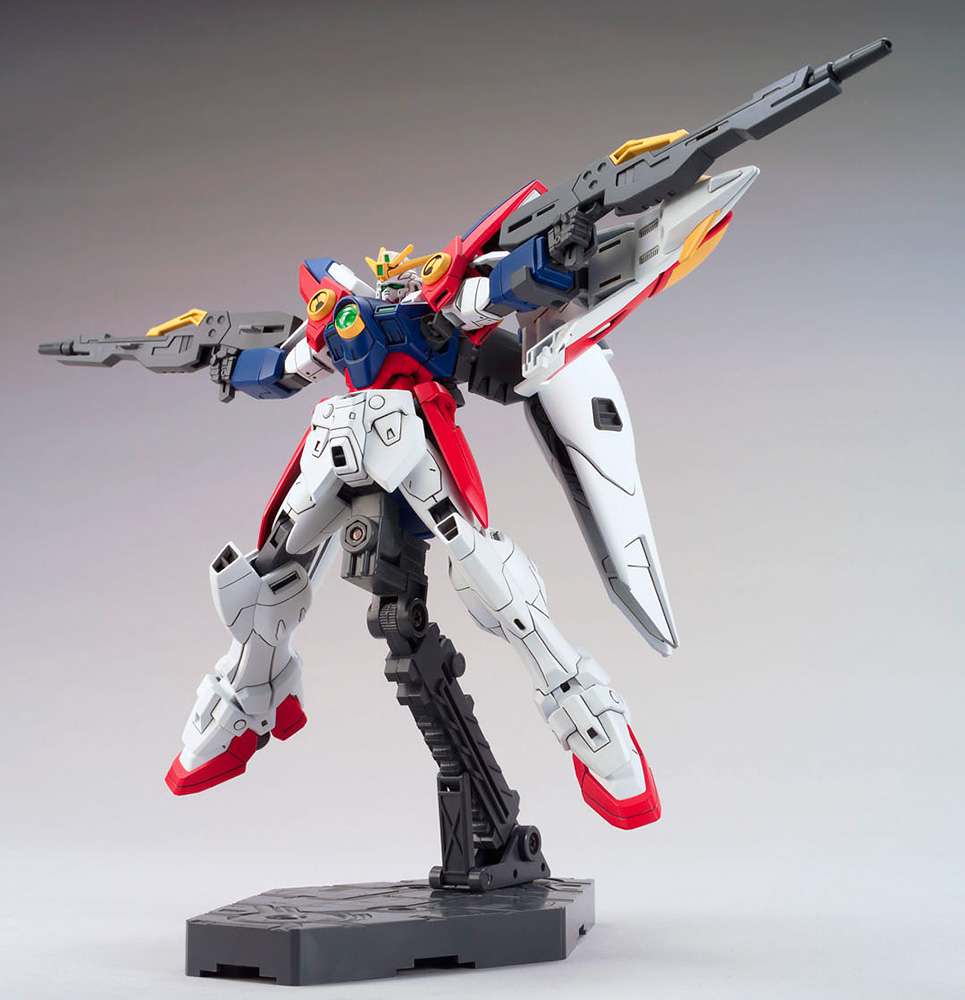 HGAC Gundam Wing Zero 1/144 Byggsats bandai model kit gunpla