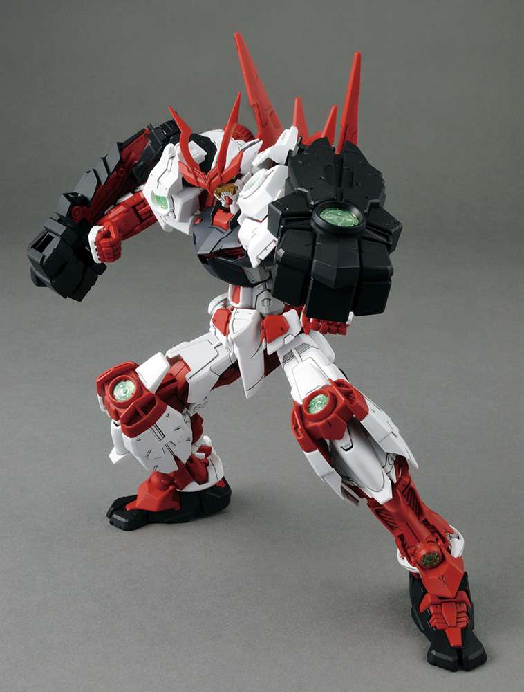 MG Gundam Astray Sengoku 1/100 - Högkvalitativ Modell bandai model kit gunpla