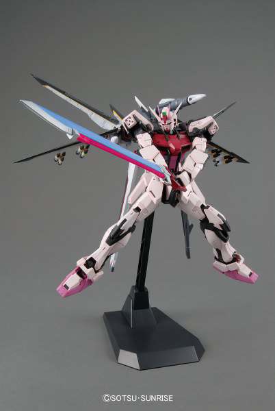 MG Strike Rouge Ootori Unit Ver RM 1/100 – Premium Modellbyggsats bandai model kit gunpla