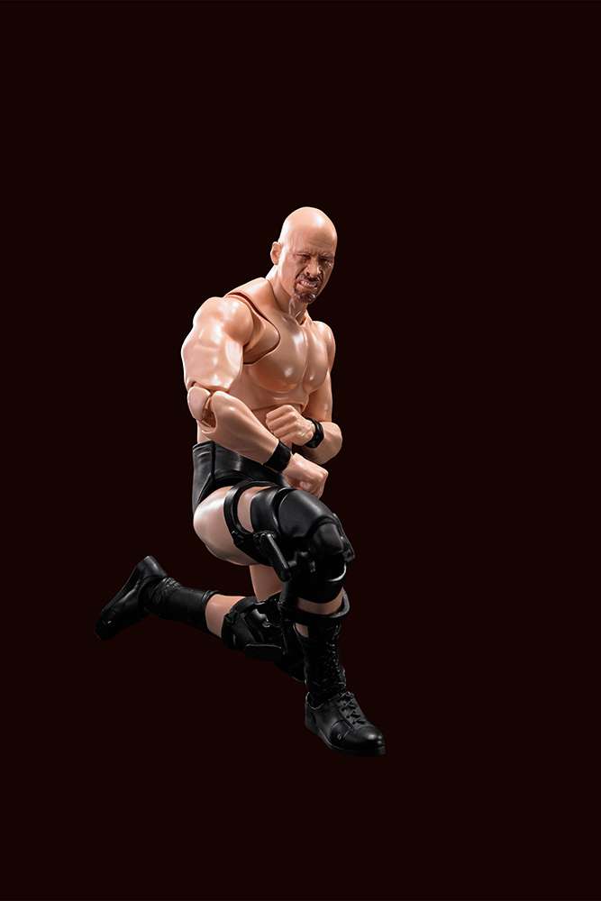 WWE Stone Cold Steve Austin Figuarts Actionfigur bandai