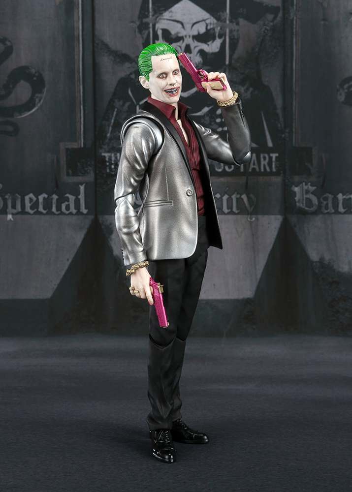 S.H.Figuarts Joker Figur från Suicide Squad bandai