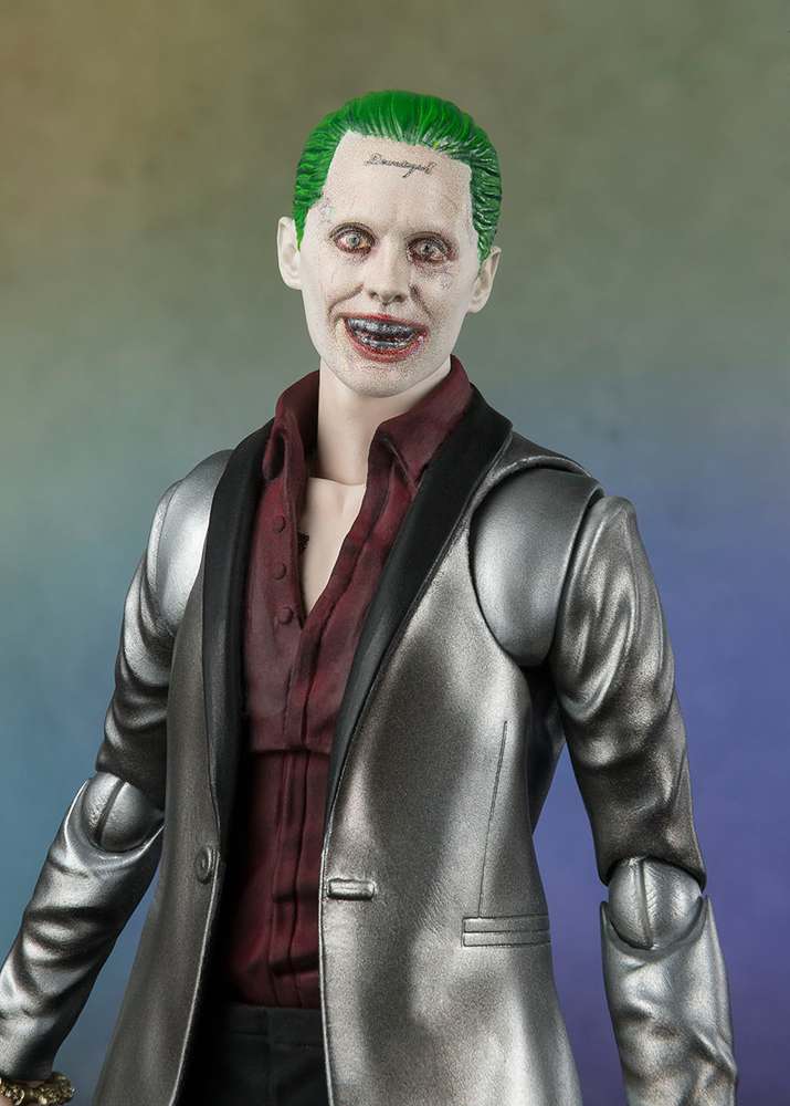 S.H.Figuarts Joker Figur från Suicide Squad bandai
