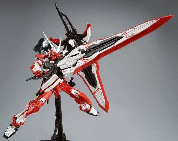 MG Gundam Astray Turn Red LTD 1/100 - Robotto