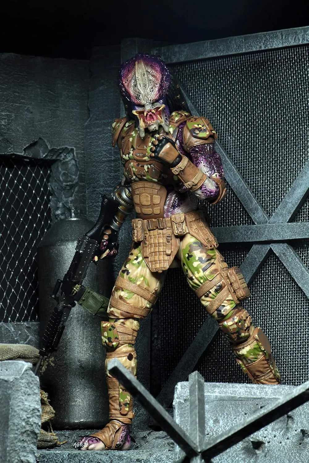 Predator 2018 Predator Dlx Af - Samlarfigur från filmen Predator