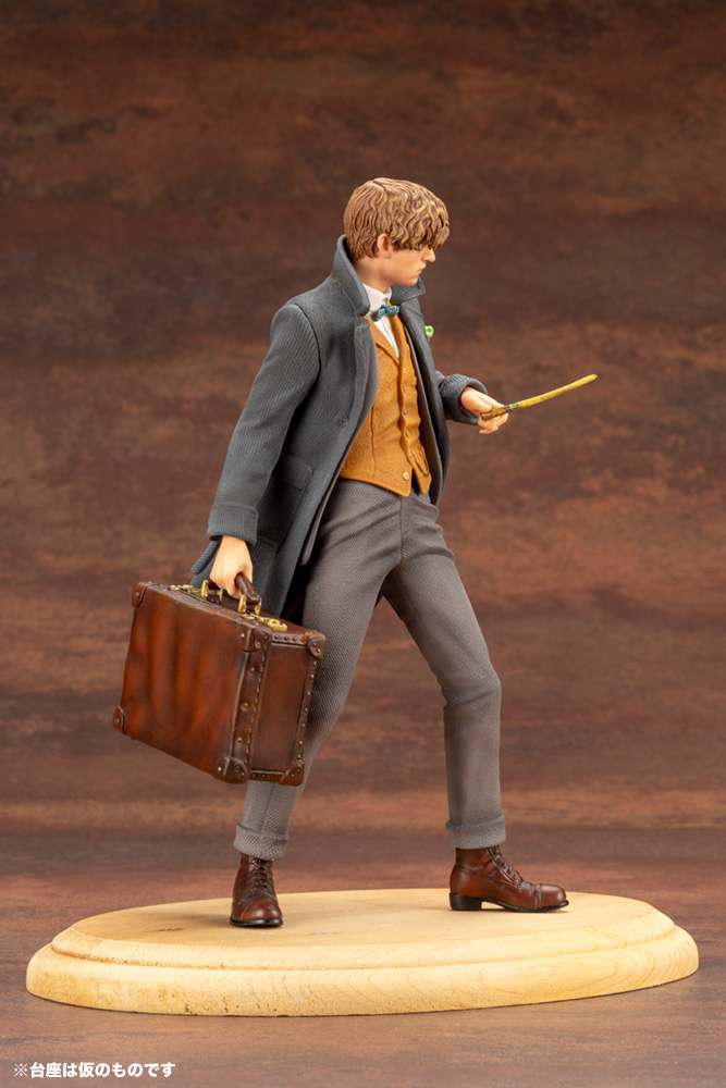 Fb Crimes Grindelwald Scamander ArtFX+ kotobukiya