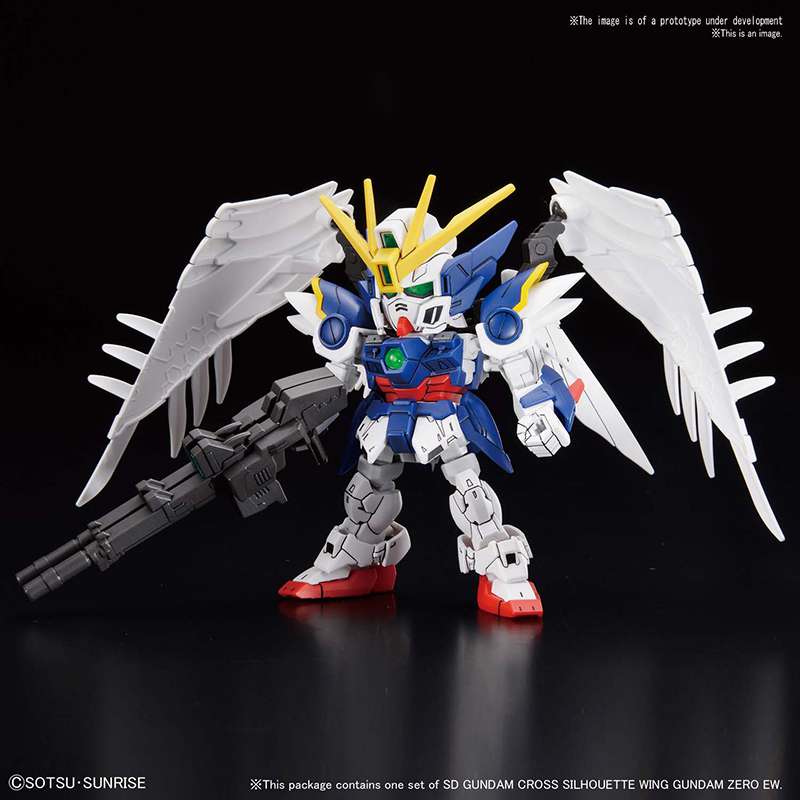 SD Cross Silhouette Gundam Wing Zero EW - Detaljerad Modell bandai model kit gunpla