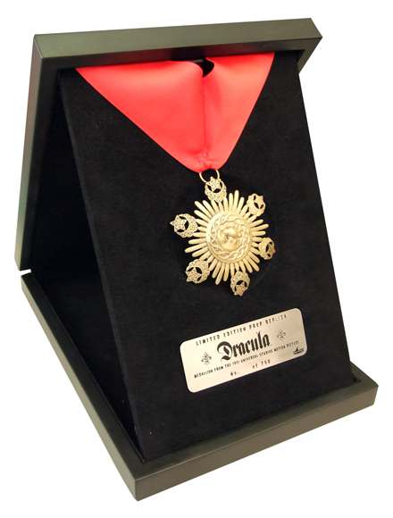 Dracula Medallion Limited Edition Replica factory ent