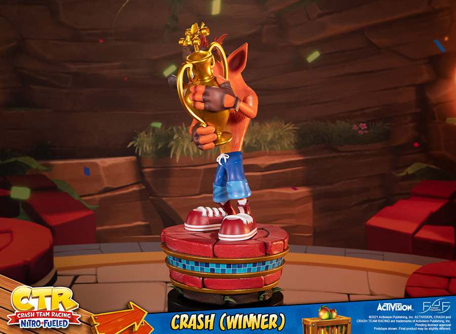 Crash Winner Statue - Crash Team Racing™ Nitro-Fueled first4figures