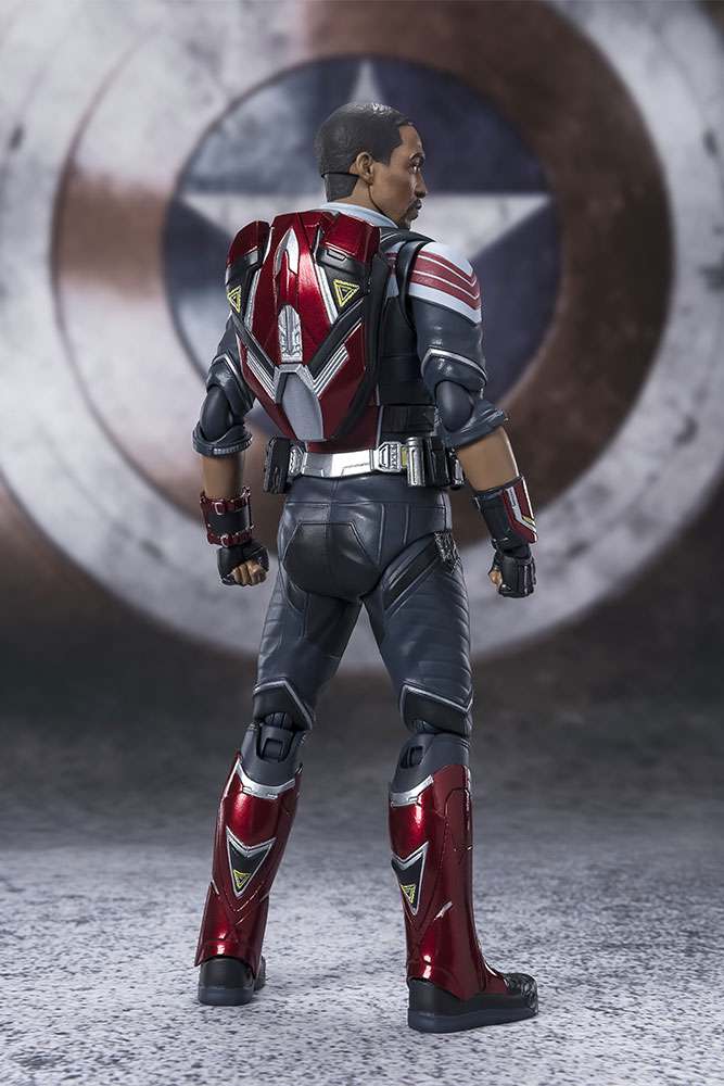 Falcon och Winter Soldier Falcon S.H.Figuarts bandai