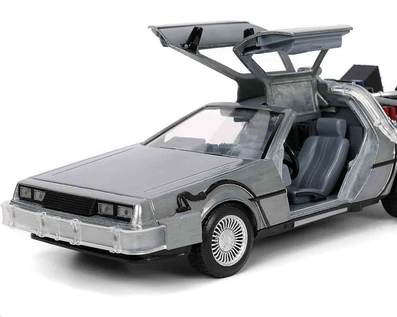 Back to the Future Part 1 - 1982 DeLorean DMC-12 1:24 Die-Cast Model jada toys