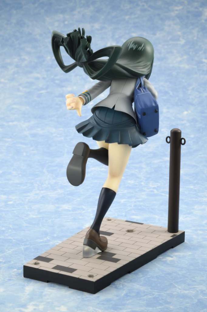 My Hero Academia Tsuyu Asui Uniform Figur bellfine