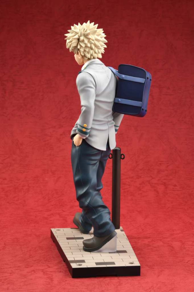 My Hero Academia Katsuki Bakugo KONEKORE Figur bellfine