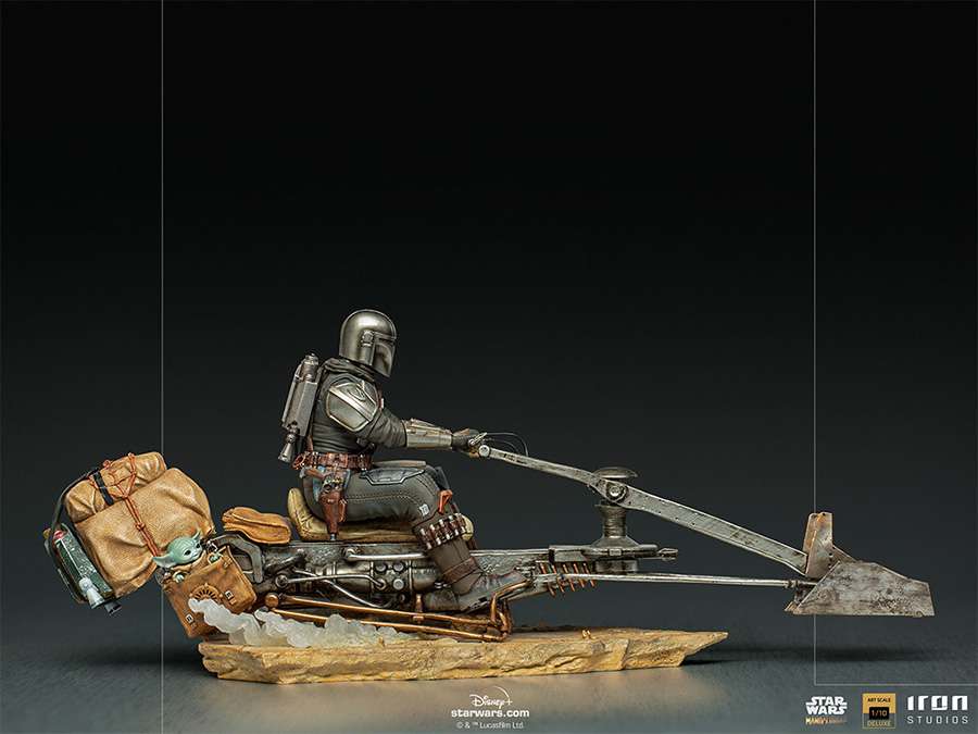 Mandalorian på Speederbike 1/10 Deluxe Art Skala iron studios