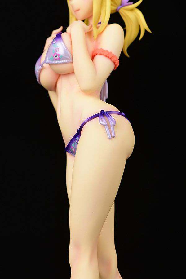 Fairy Tail Lucy Heartfilia Svart Simdräkt 1/6 PVC Staty orcatoys