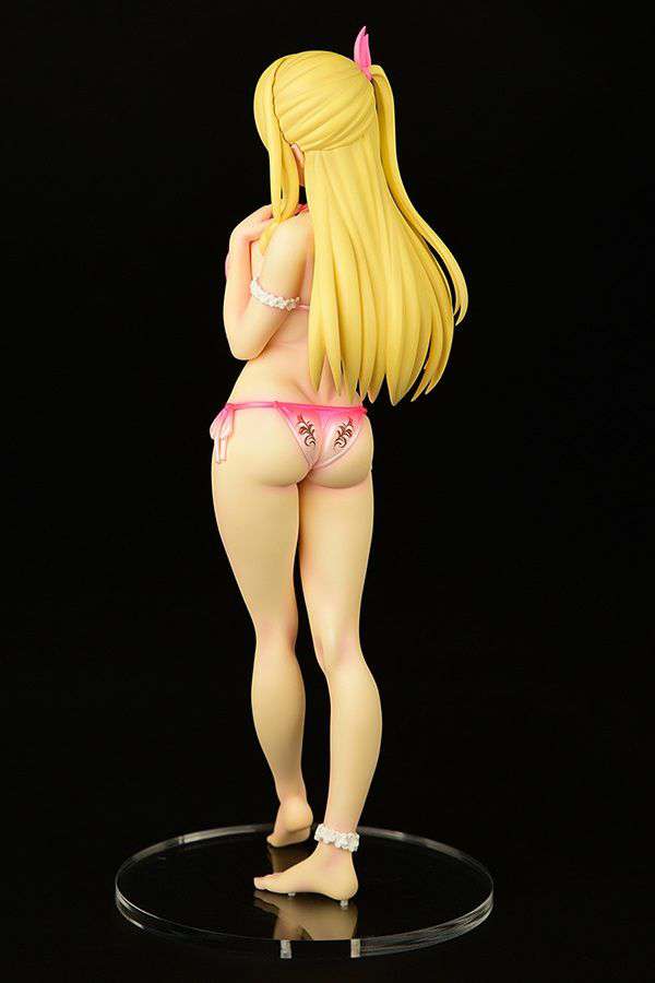 Fairy Tail Lucy Heartfilia Figur i Badkläder - MaxCute orcatoys