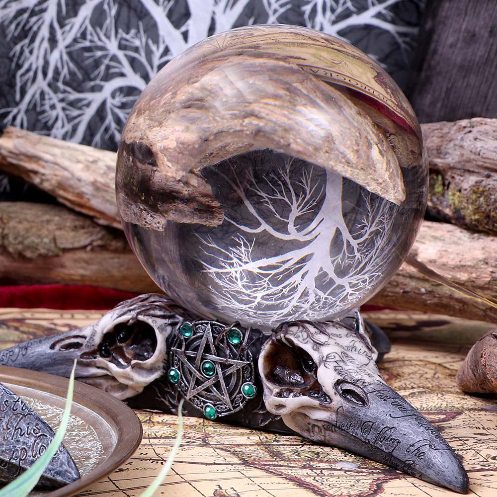Wiccan Witchcraft Divination Crystal Ball – 11 cm nemesis now