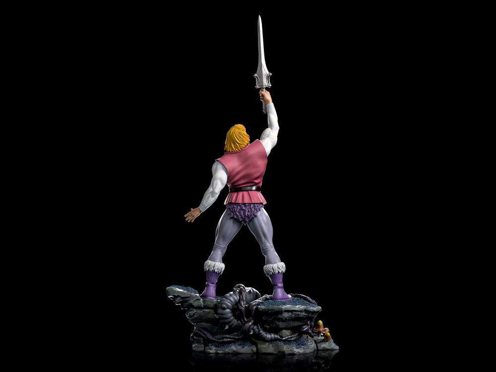 Masters of the Universe Prince Adam 1/10 Staty iron studios