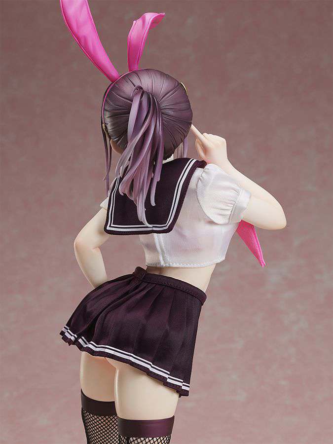 Mimia Staty av Mana Kakkowarai – Sailor Bunny binding
