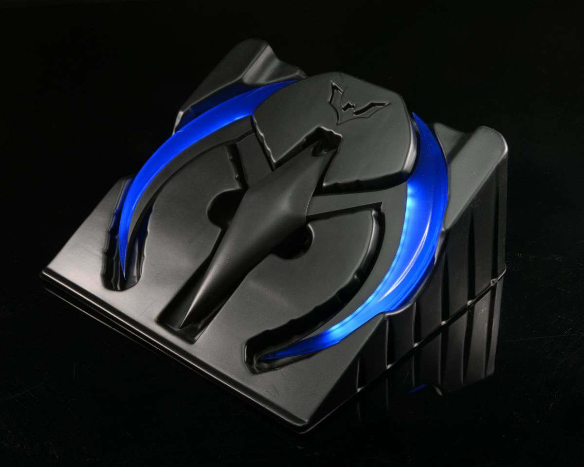 Batman Beyond Batarang Blue Replica neca
