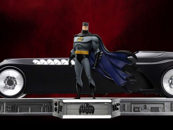 Batman Staty med Batmobile 1/10 Deluxe Art Skala iron studios