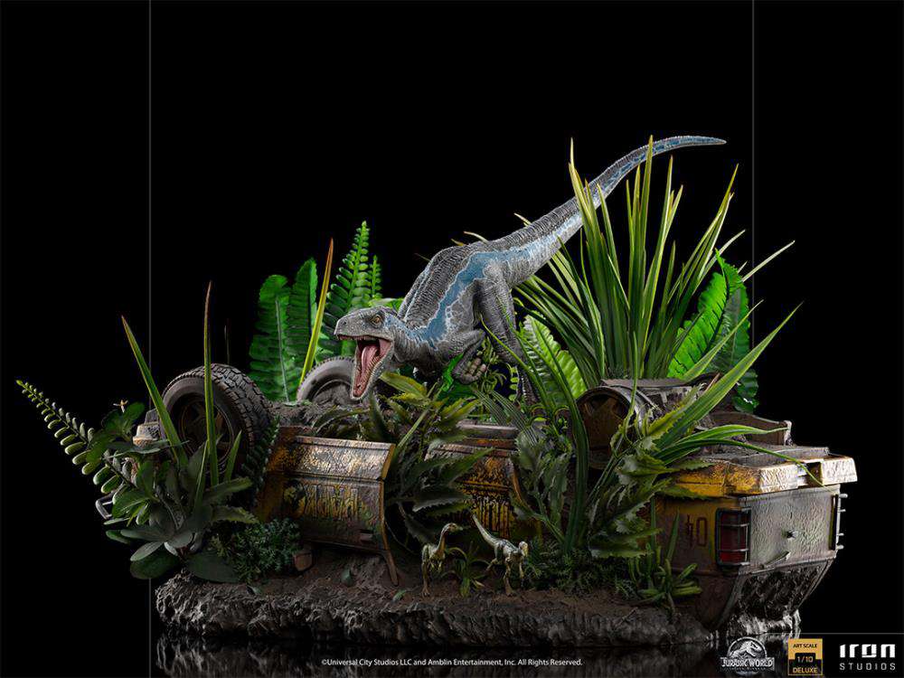 Jurassic World Blue Deluxe Staty 1/10 iron studios
