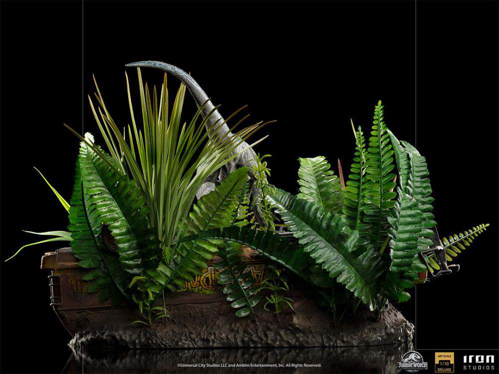 Jurassic World Blue Deluxe Staty 1/10 iron studios