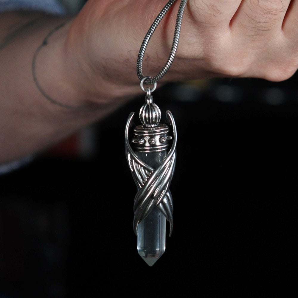 Limited Edition Yu-Gi-Oh! Yuya Pendant Replica fanattik