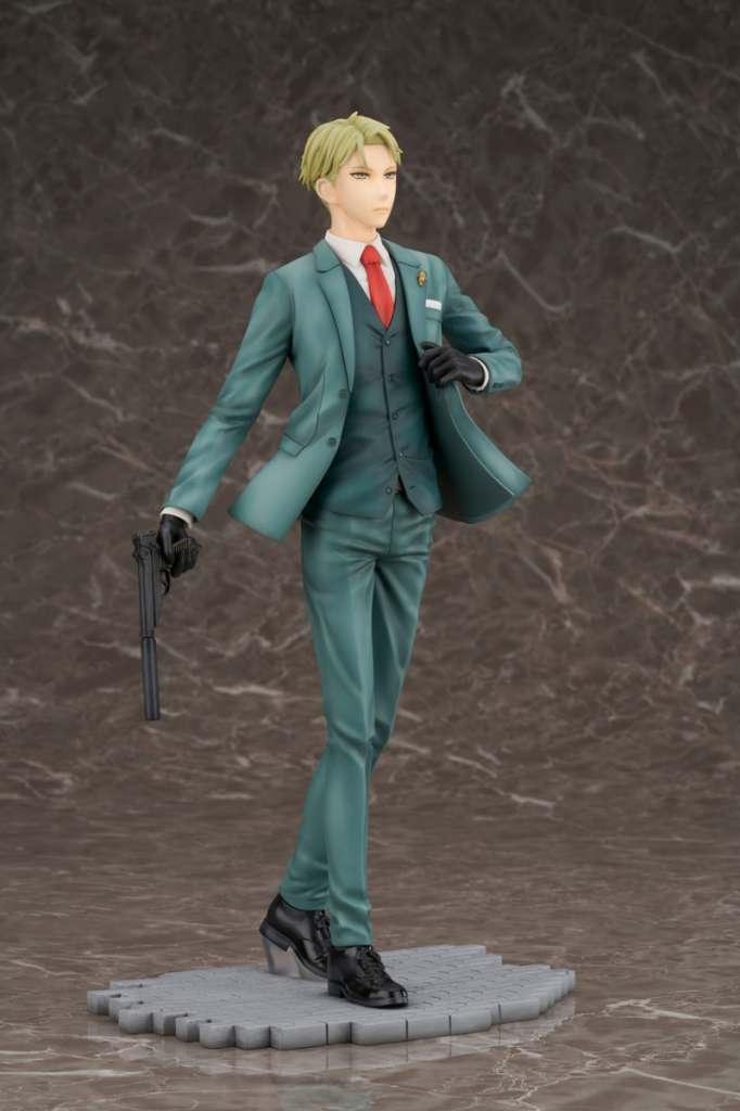 Spy x Family Loid Forger 1/7 Skala Figur - Robotto