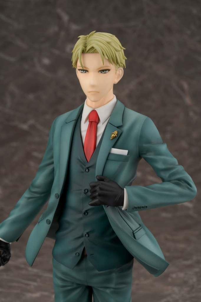 Spy x Family Loid Forger 1/7 Skala Figur - Robotto
