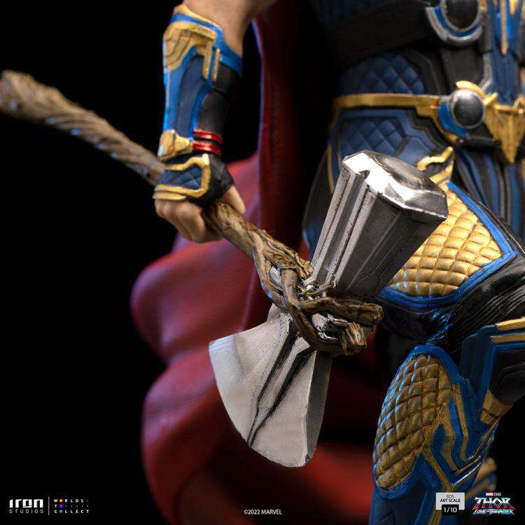 Thor Love and Thunder Thor 1/10 Statue iron studios