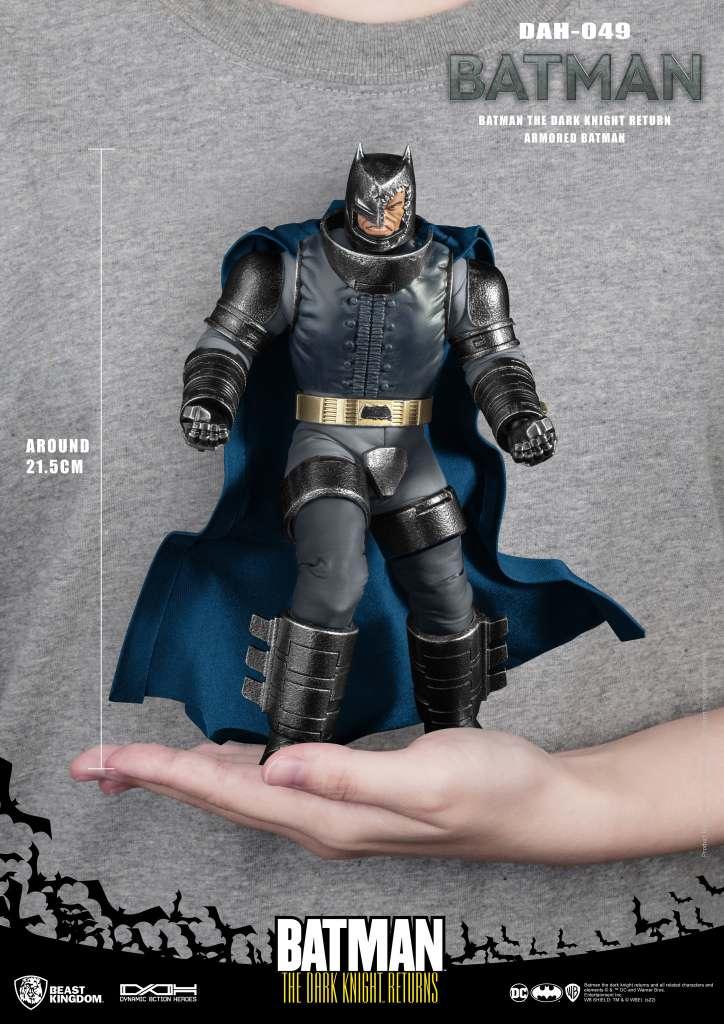Batman Armored Dark Knight Returns DAH - Robotto