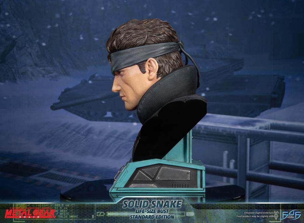 Solid Snake Livsstorlek Bust - 56 cm - Robotto