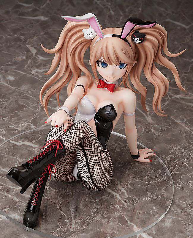 Danganronpa Junko Enoshima Bunny Figur freeing
