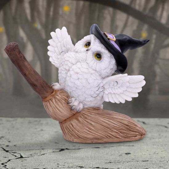 Snowy Flight Owl Statue - Robotto