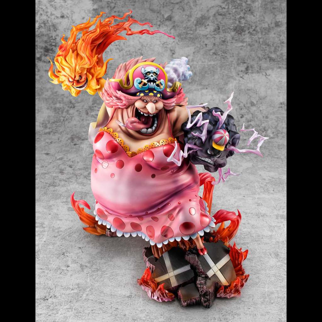 One Piece P.O.P Big Mom Lilin PVC Statue megahouse