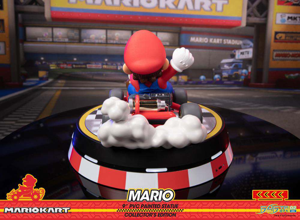 Mario Kart Mario PVC Målar Deluxe Figur