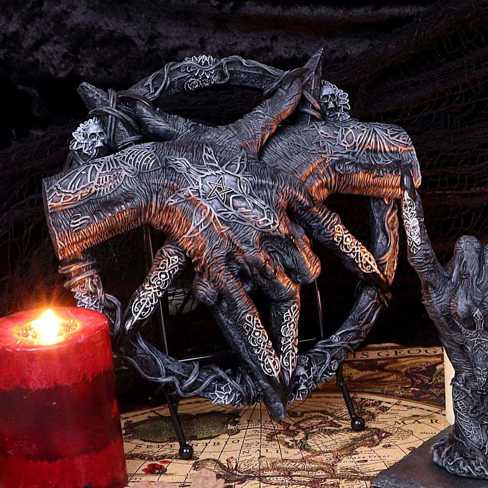 Baphomet Fristående Plaque – Handgjord Dekoration nemesis now