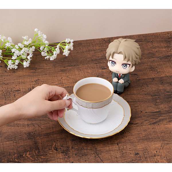 Lookup Spy×Family Loid Forger Figur megahouse