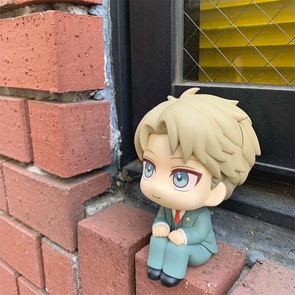 Lookup Spy×Family Loid Forger Figur megahouse