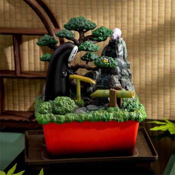 Spirited Away Bonsai Vattenträdgård No-Face Diorama Staty studio ghibli
