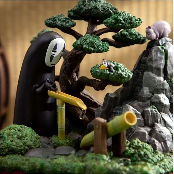 Spirited Away Bonsai Vattenträdgård No-Face Diorama Staty studio ghibli