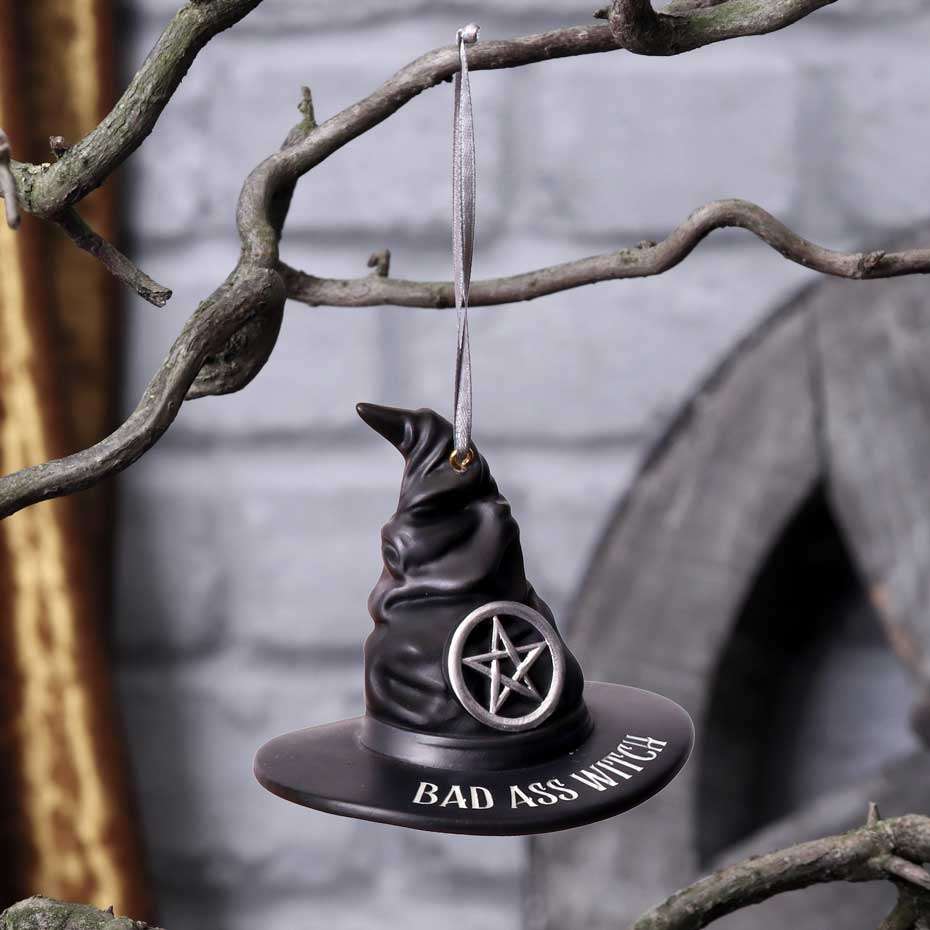 Bad Ass Witch Hängande Ornament nemesis now