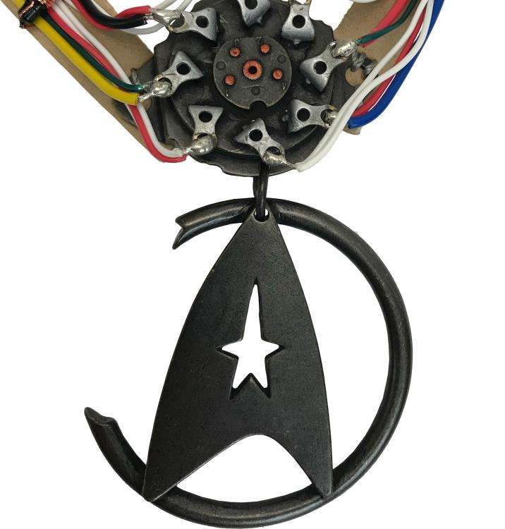 Star Trek: Wrath of Khan Halsband - Limited Prop Replica Robotto