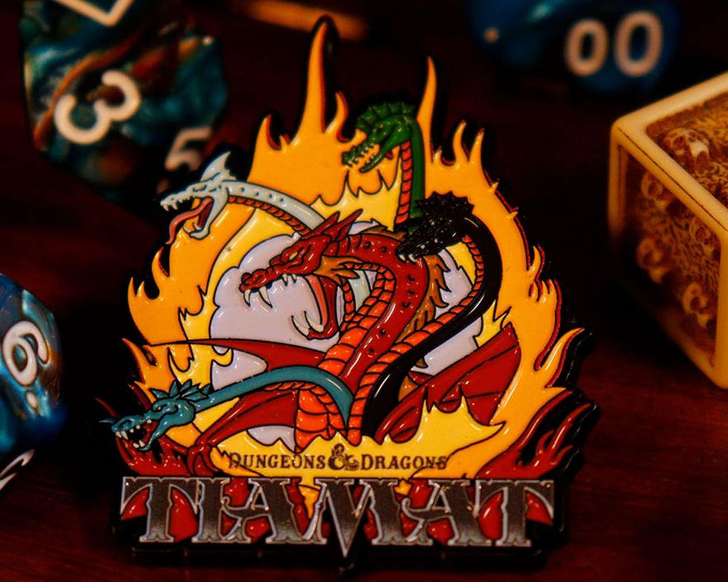 Dungeons & Dragons: Tiamat Pin Badge - 40th Anniversary - Robotto