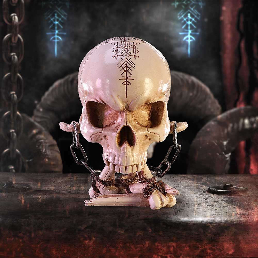 The reckoning skull ornament